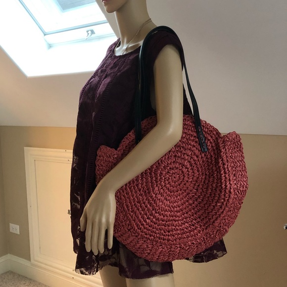 Trendy Straw Bag - Picture 6 of 8